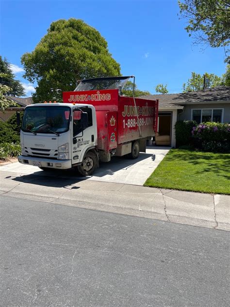 junk removal redwood city ca  We’re here to help you find the Redwood City trash pickup schedule for 2023 including bulk pickup, recycling, holidays, and maps